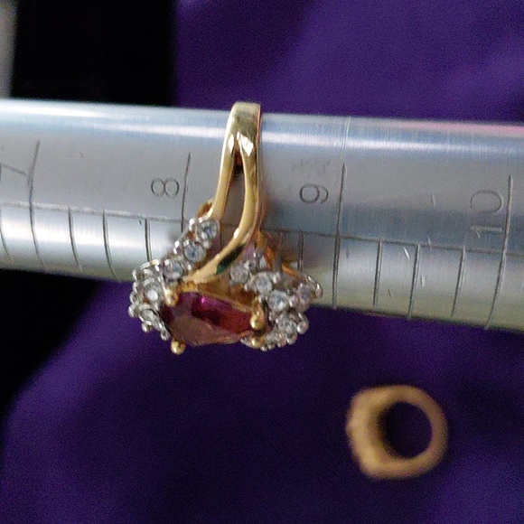 Assorted Garnet Cocktail Rings, Set Of Four. Vintage Various Sizes. - Picture 8 of 16